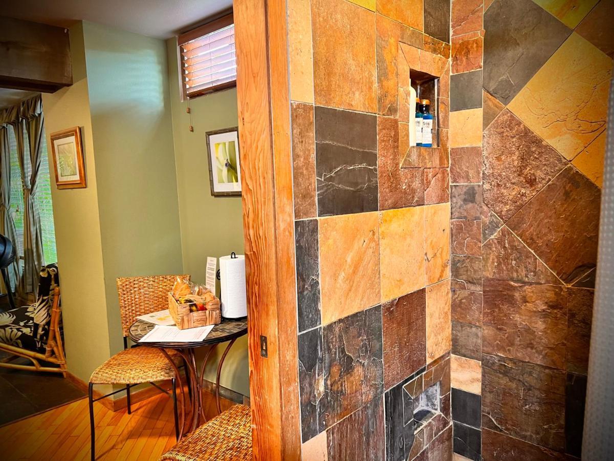 Maui What A Wonderful World Bed & Breakfast Wailea  Exterior photo
